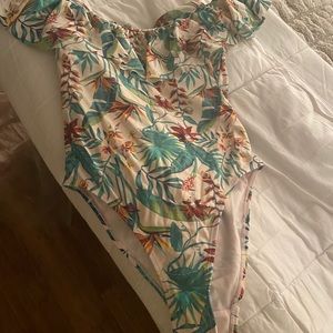 Tropical bathing suit off shoulder